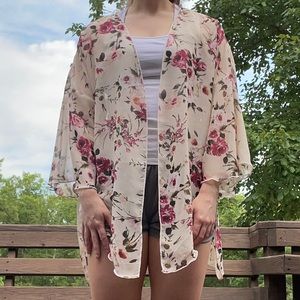 Windsor Sheer Kimono Short Cardigan Floral Size M